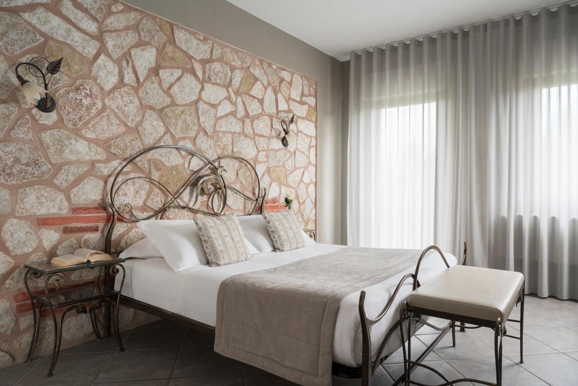 Hotel Don Luis Castel Di Sangro Eksteriør bilde