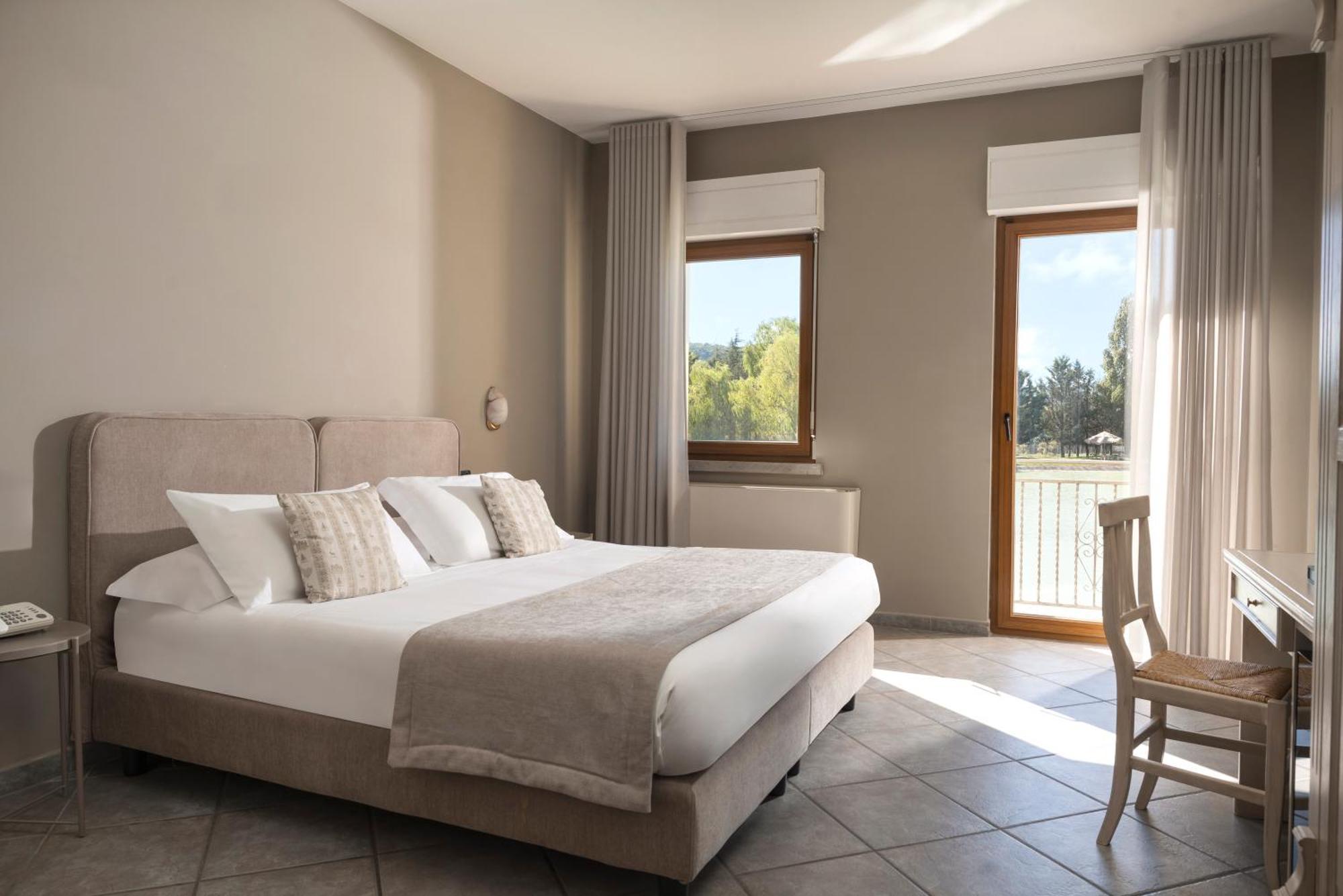 Hotel Don Luis Castel Di Sangro Eksteriør bilde