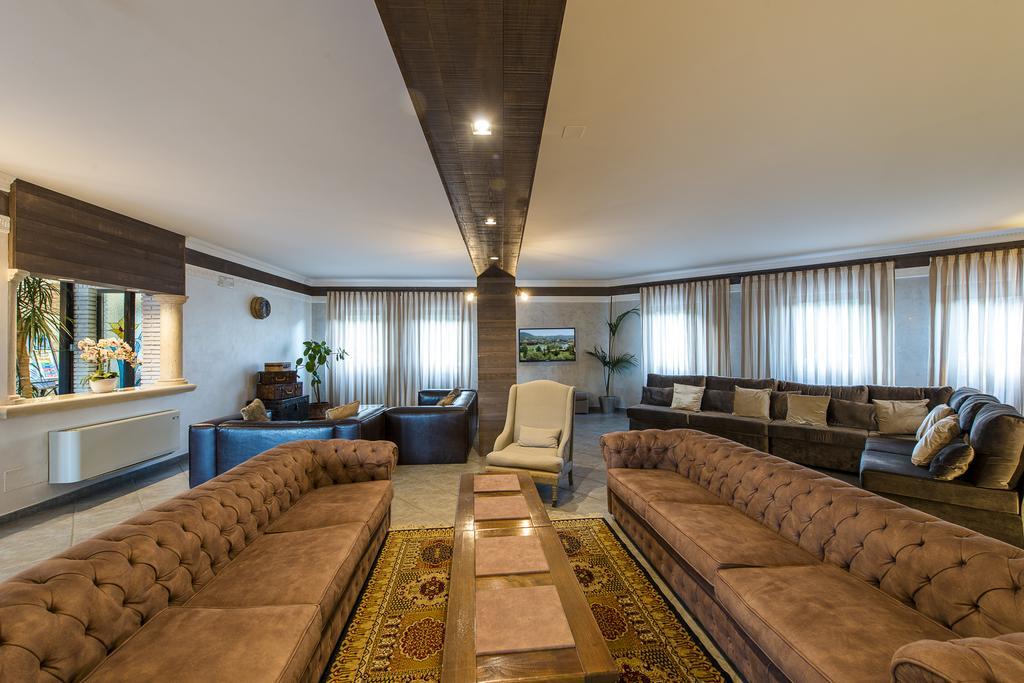 Hotel Don Luis Castel Di Sangro Eksteriør bilde
